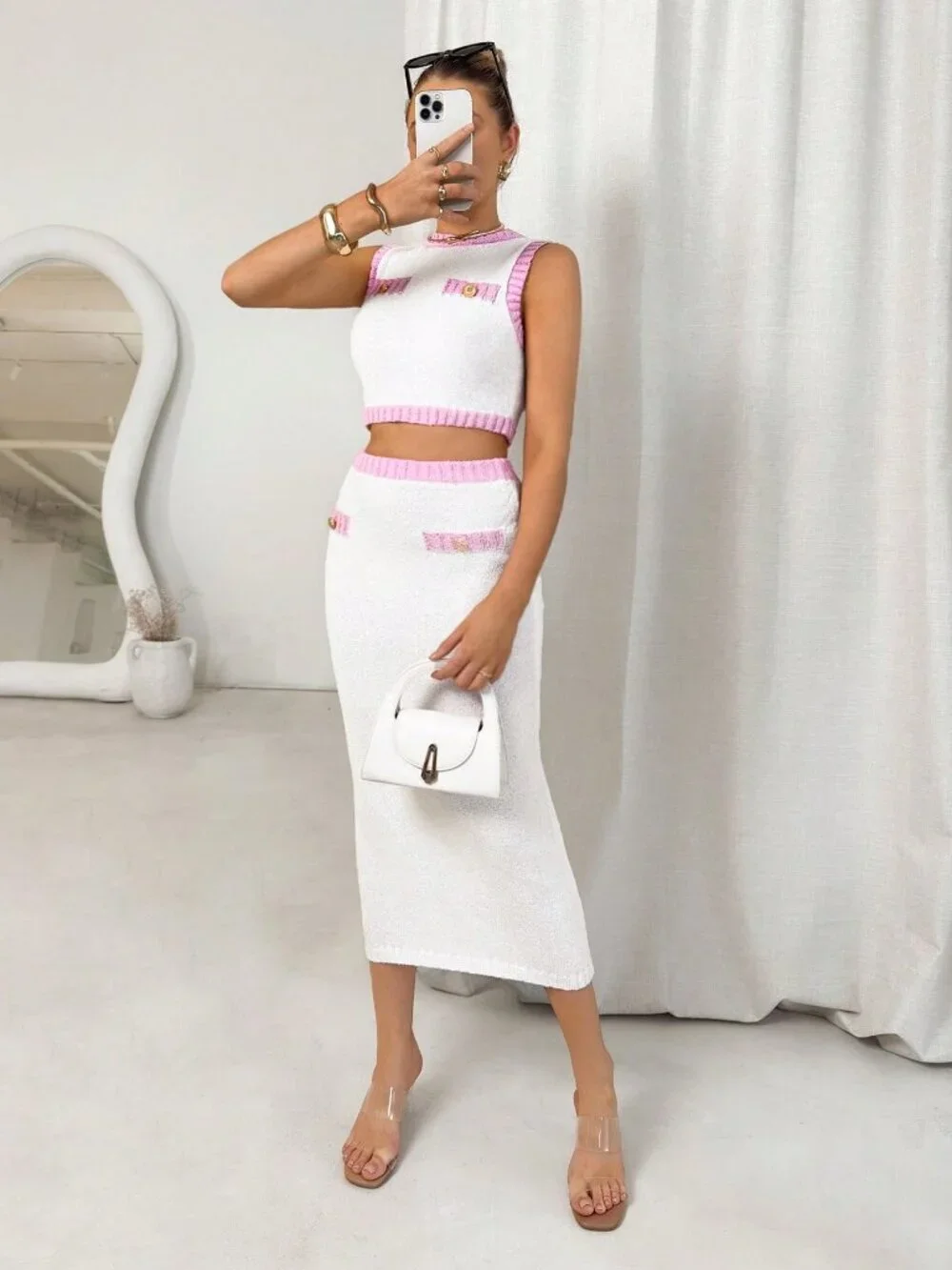 chic womens Crew Neck Sleeveless Cropped Knit Top And Knitted Midi Skirt
